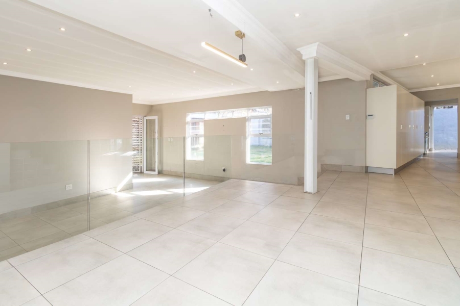 5 Bedroom Property for Sale in Edenburg Gauteng