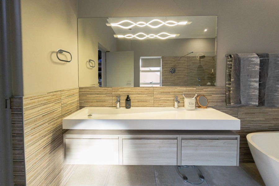 4 Bedroom Property for Sale in Midlands Estate Gauteng