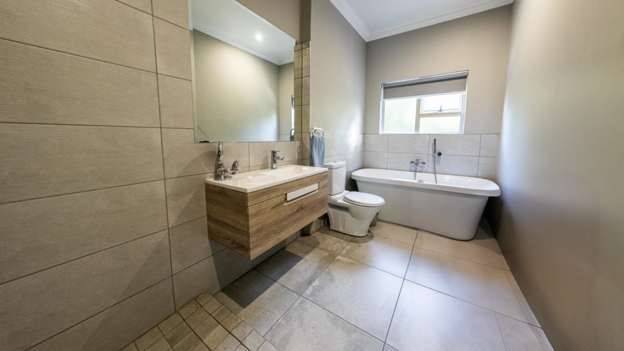 4 Bedroom Property for Sale in Midlands Estate Gauteng