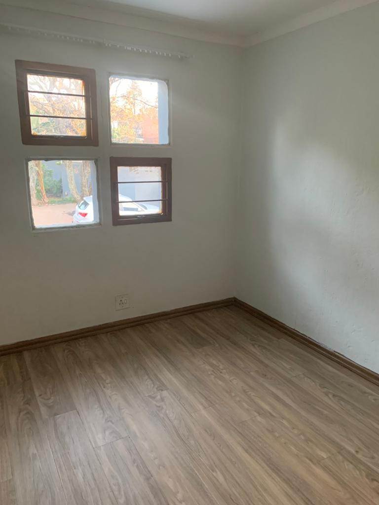 To Let 2 Bedroom Property for Rent in Sandown Gauteng