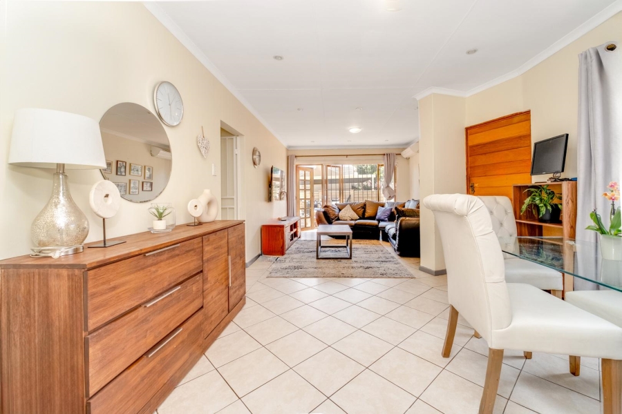 To Let 3 Bedroom Property for Rent in Morningside Gauteng