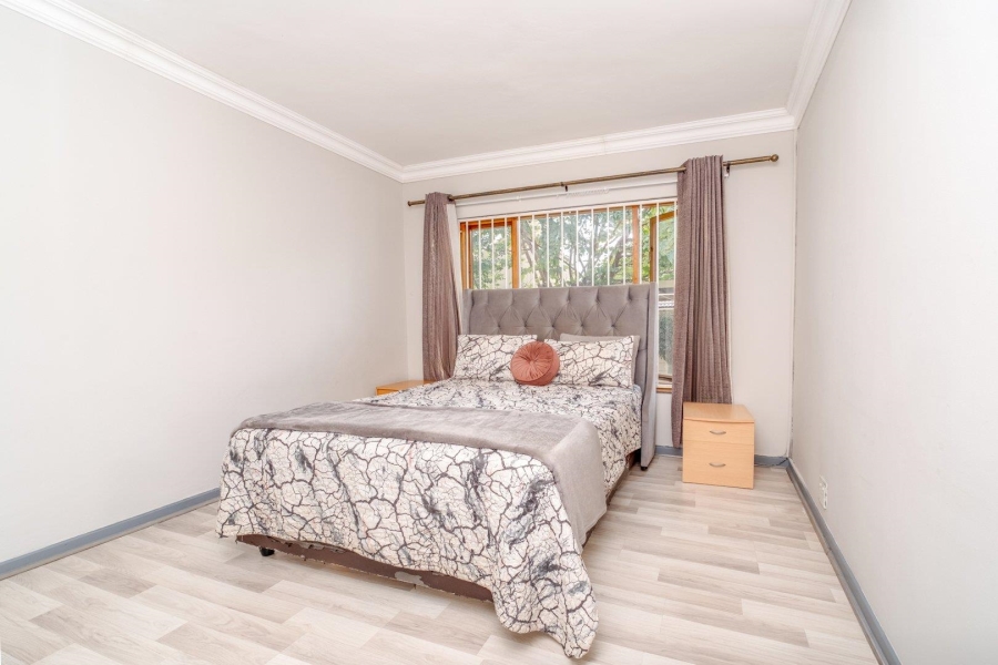 To Let 3 Bedroom Property for Rent in Morningside Gauteng