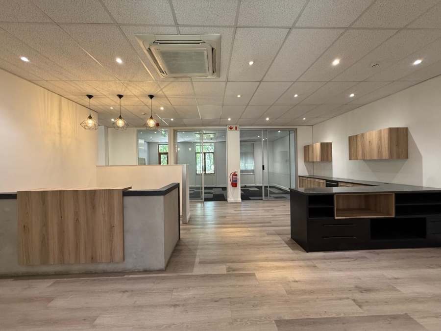 To Let commercial Property for Rent in Barlow Park Gauteng