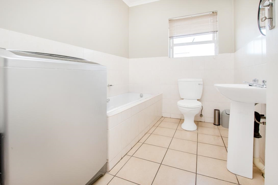 3 Bedroom Property for Sale in Florida Gauteng