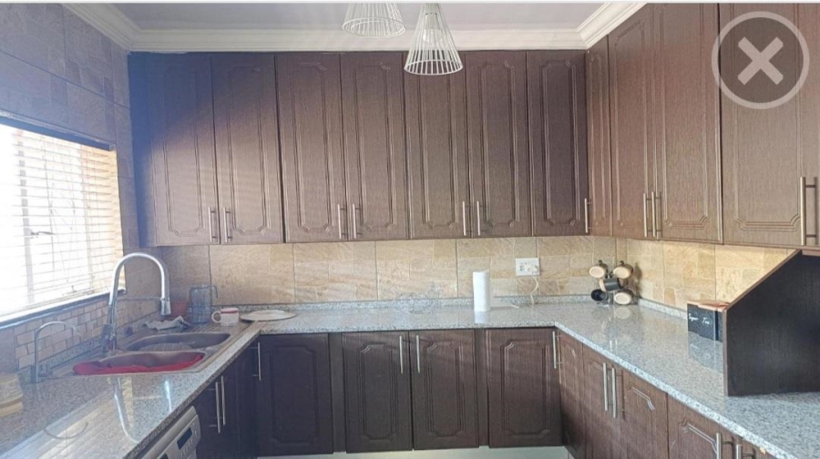 3 Bedroom Property for Sale in Pretoria North Gauteng