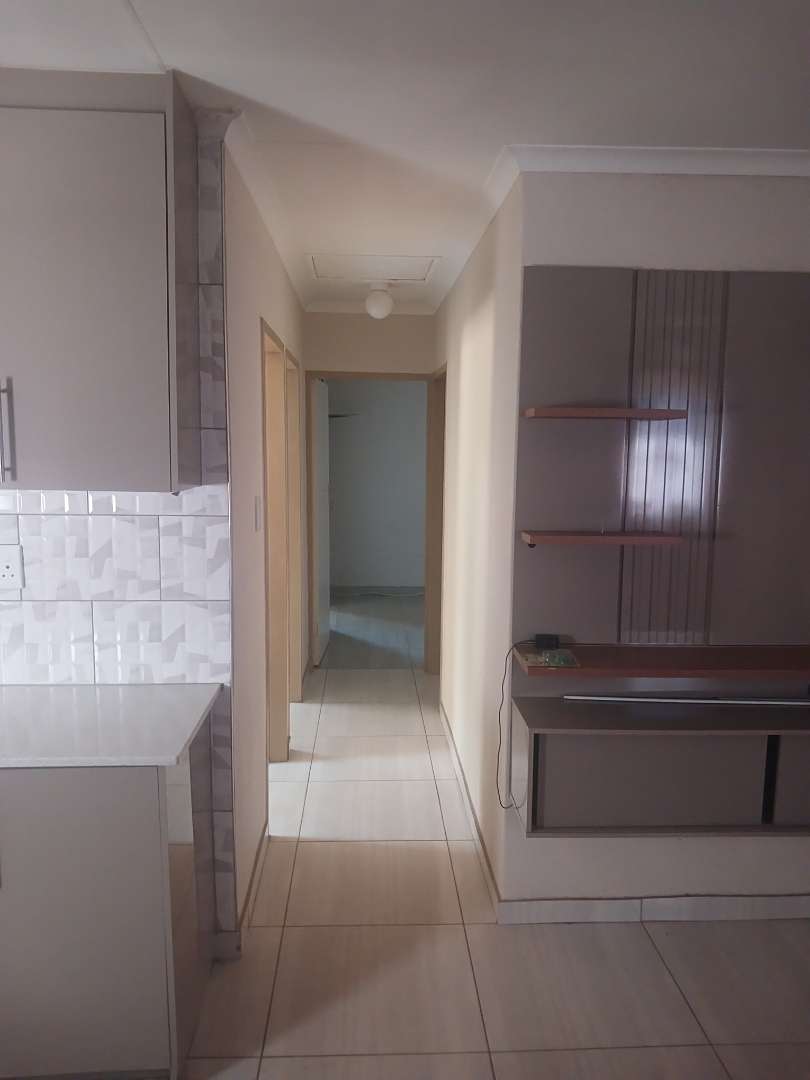 3 Bedroom Property for Sale in Rosslyn Gauteng