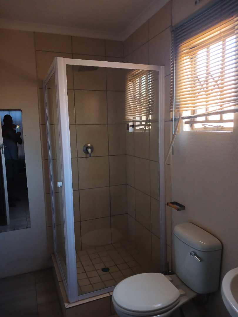 3 Bedroom Property for Sale in Rosslyn Gauteng
