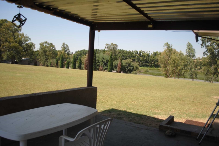 3 Bedroom Property for Sale in Vischgat Gauteng