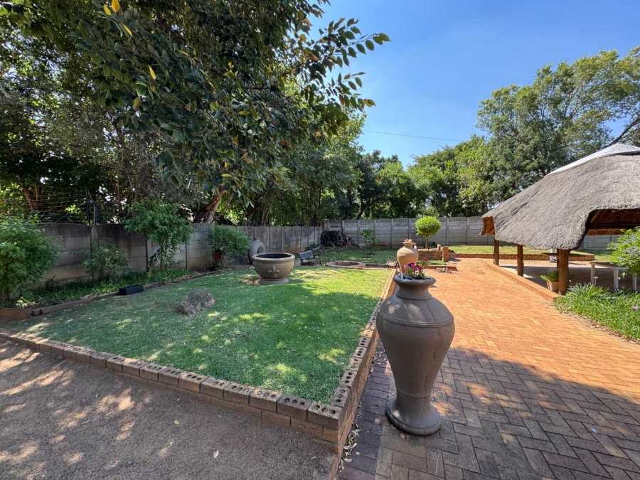 3 Bedroom Property for Sale in Brackenhurst Gauteng