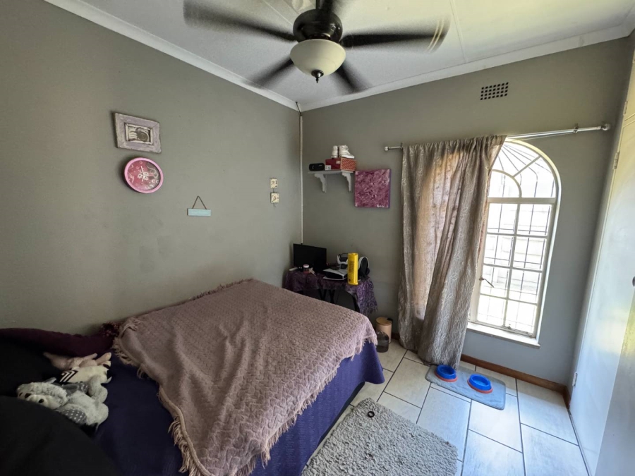 3 Bedroom Property for Sale in Brackenhurst Gauteng