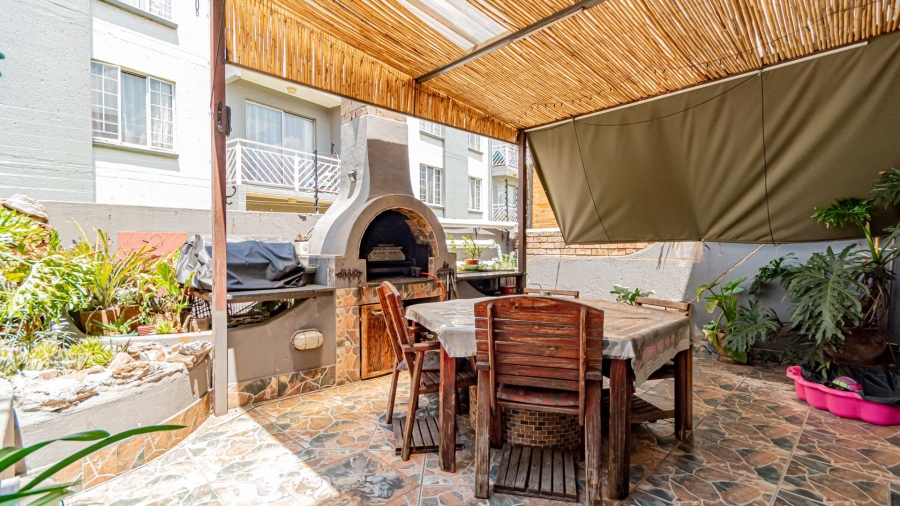 3 Bedroom Property for Sale in Verwoerdpark Gauteng