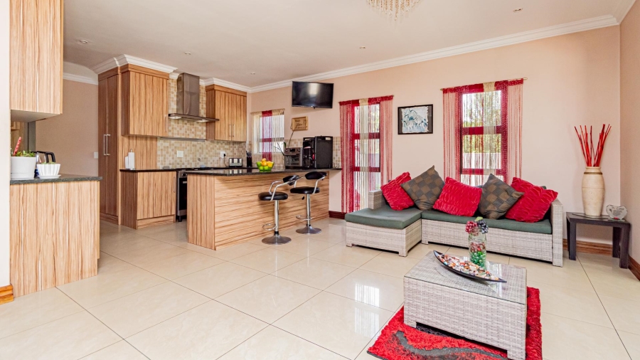 5 Bedroom Property for Sale in Eye of Africa Gauteng