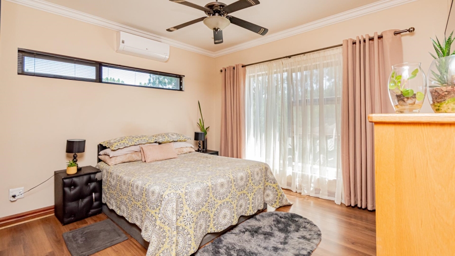 5 Bedroom Property for Sale in Eye of Africa Gauteng