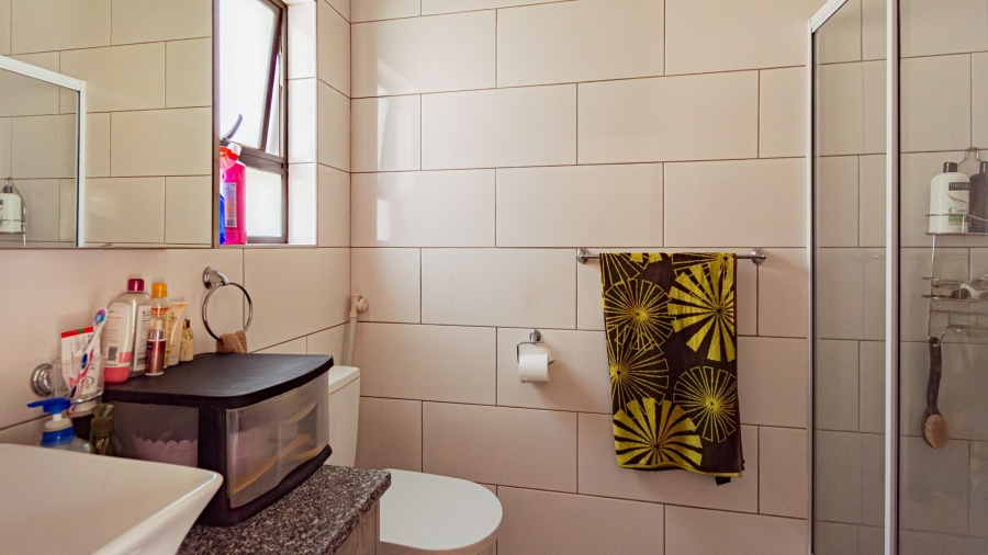 5 Bedroom Property for Sale in Eye of Africa Gauteng