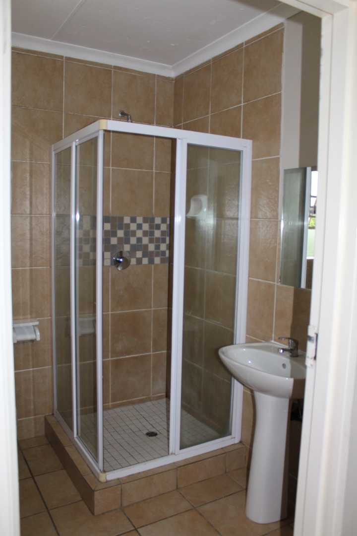 To Let 2 Bedroom Property for Rent in Annlin Gauteng