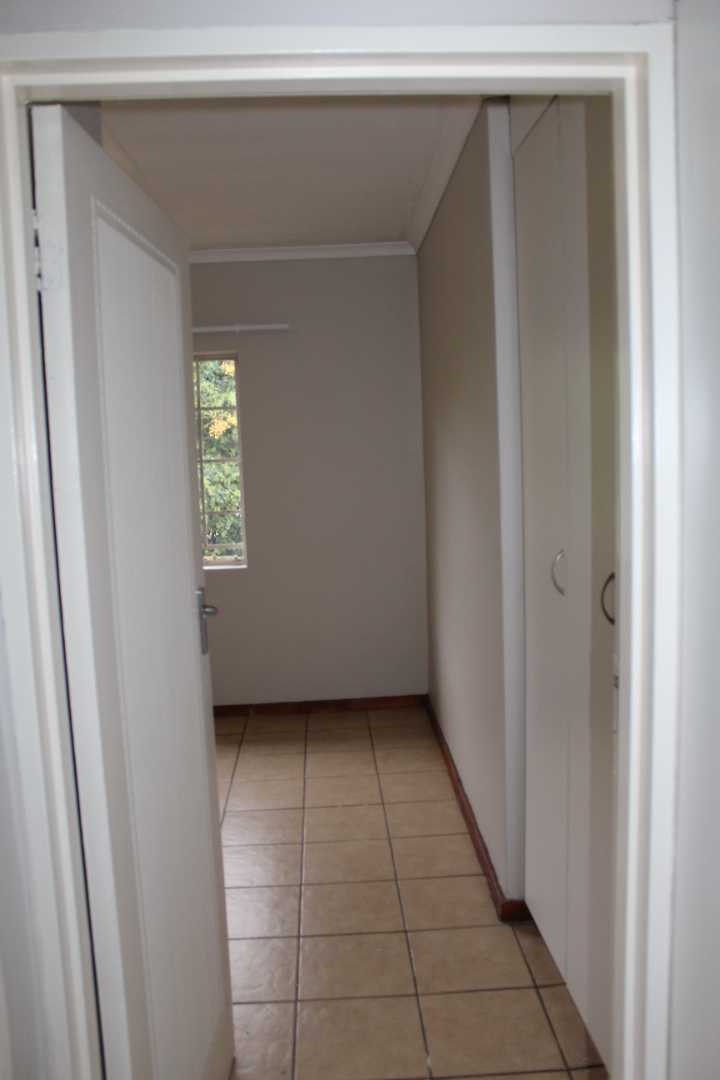 To Let 2 Bedroom Property for Rent in Annlin Gauteng