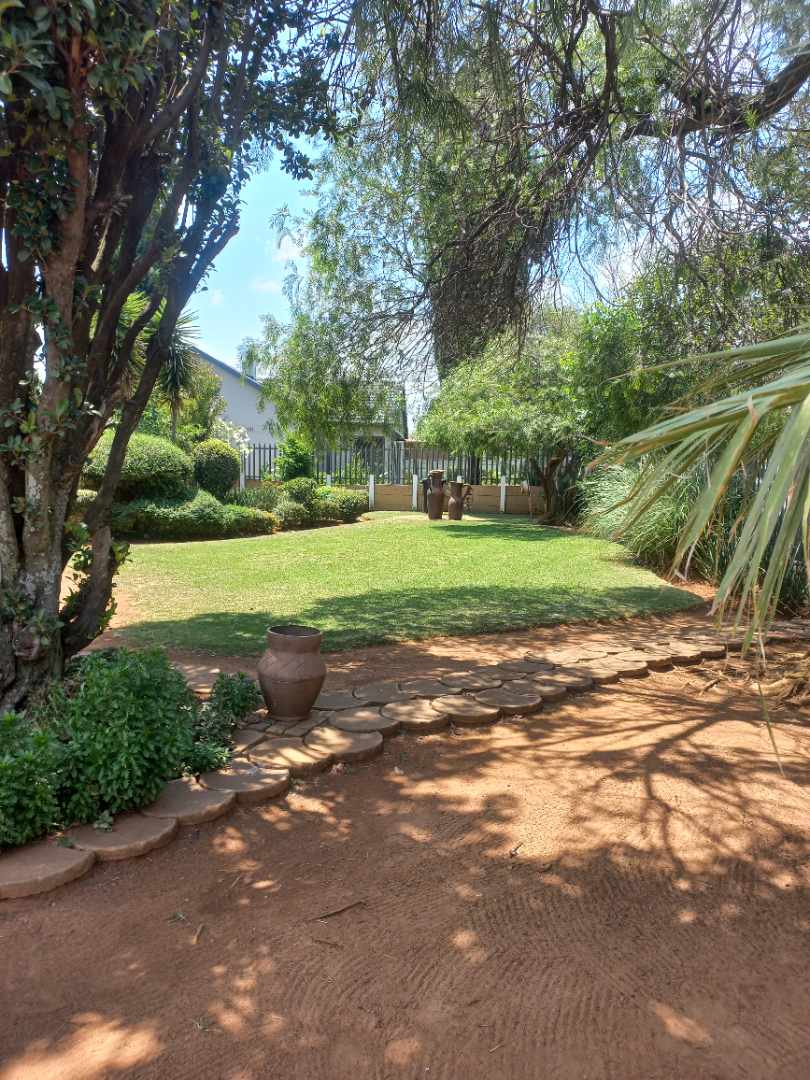 3 Bedroom Property for Sale in Freeway Park Gauteng