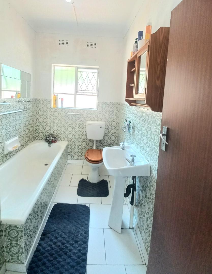 3 Bedroom Property for Sale in Freeway Park Gauteng