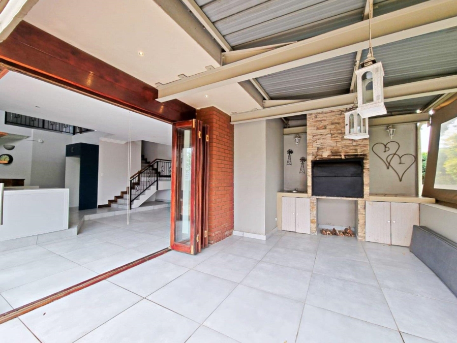 4 Bedroom Property for Sale in Olympus AH Gauteng