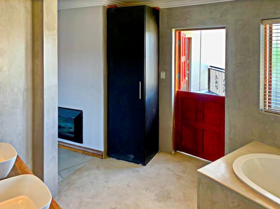 4 Bedroom Property for Sale in Olympus AH Gauteng