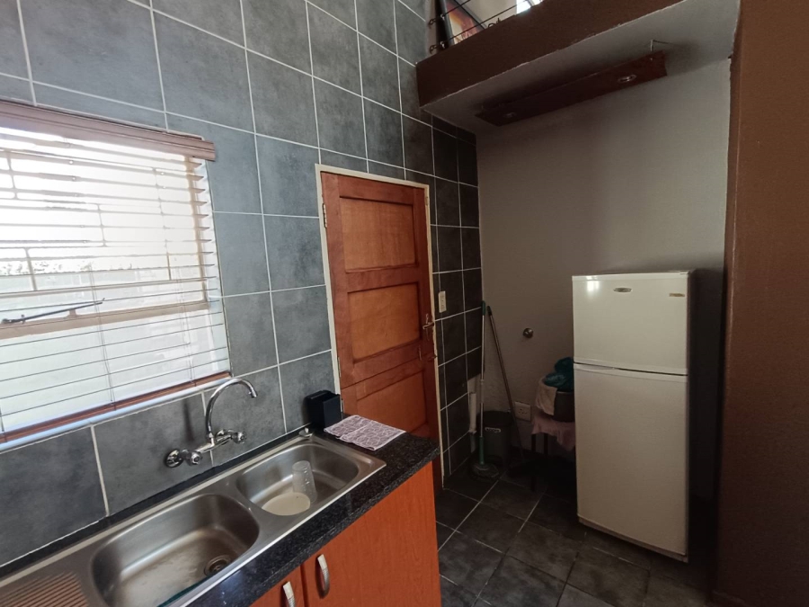 3 Bedroom Property for Sale in Heuwelsig Estate Gauteng