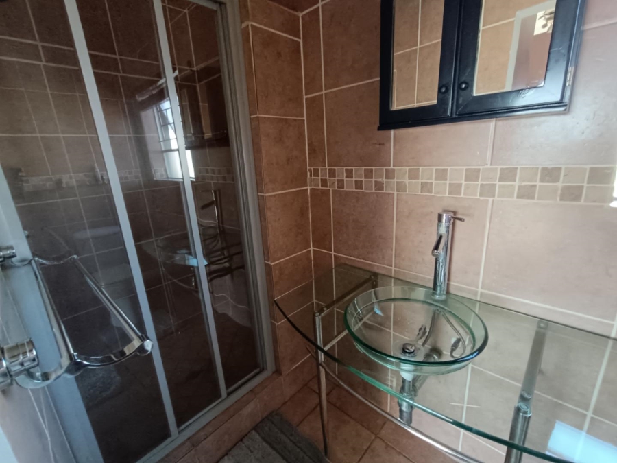 3 Bedroom Property for Sale in Heuwelsig Estate Gauteng