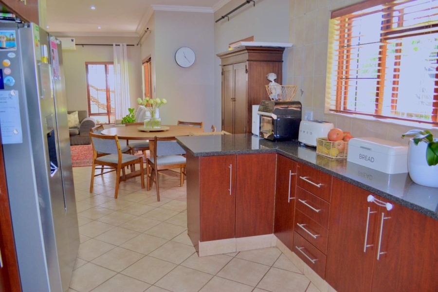 To Let 3 Bedroom Property for Rent in Hazeldean Gauteng