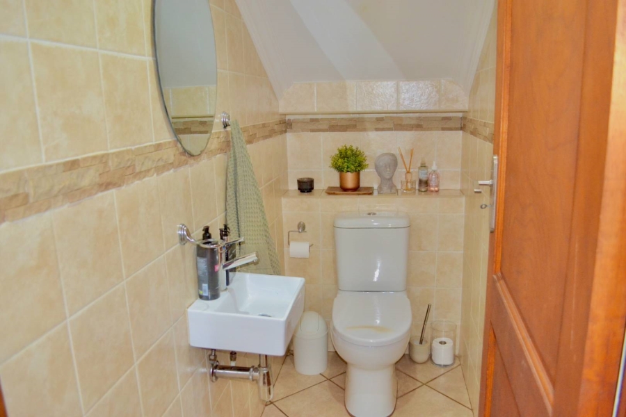 To Let 3 Bedroom Property for Rent in Hazeldean Gauteng