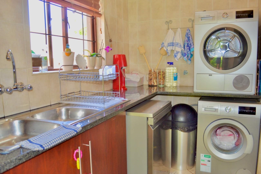 To Let 3 Bedroom Property for Rent in Hazeldean Gauteng