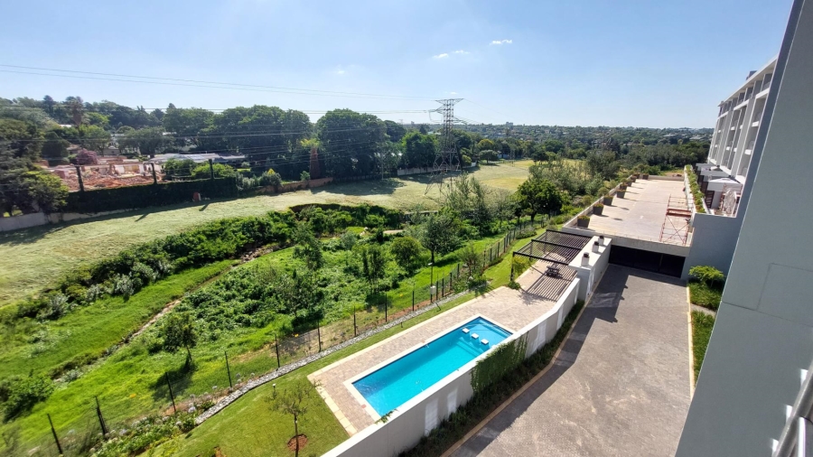 To Let 2 Bedroom Property for Rent in Glenadrienne Gauteng