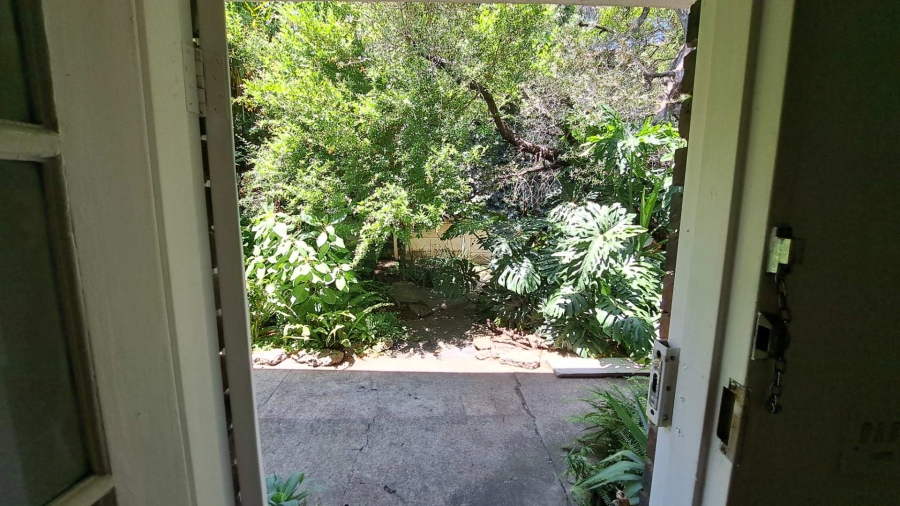 To Let 2 Bedroom Property for Rent in Windsor East Gauteng