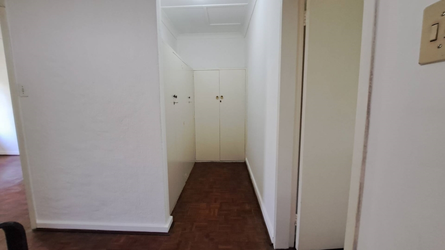 To Let 2 Bedroom Property for Rent in Windsor East Gauteng