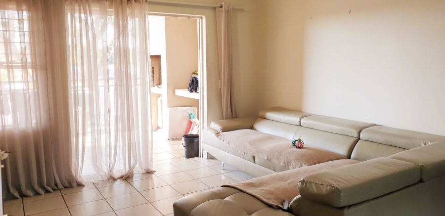 2 Bedroom Property for Sale in Sundowner Gauteng