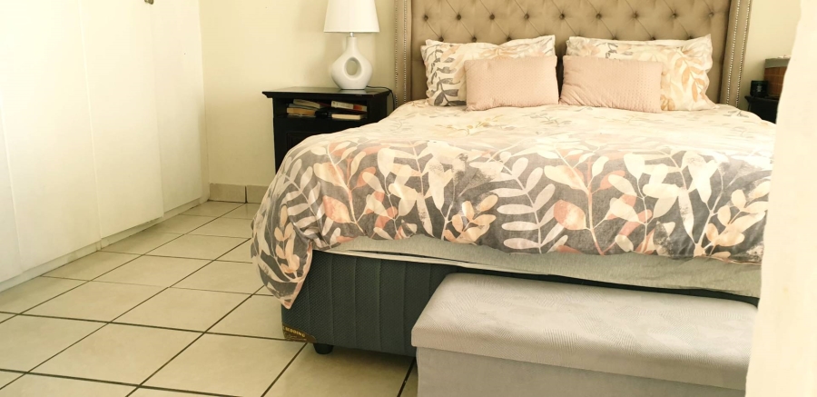 2 Bedroom Property for Sale in Sundowner Gauteng