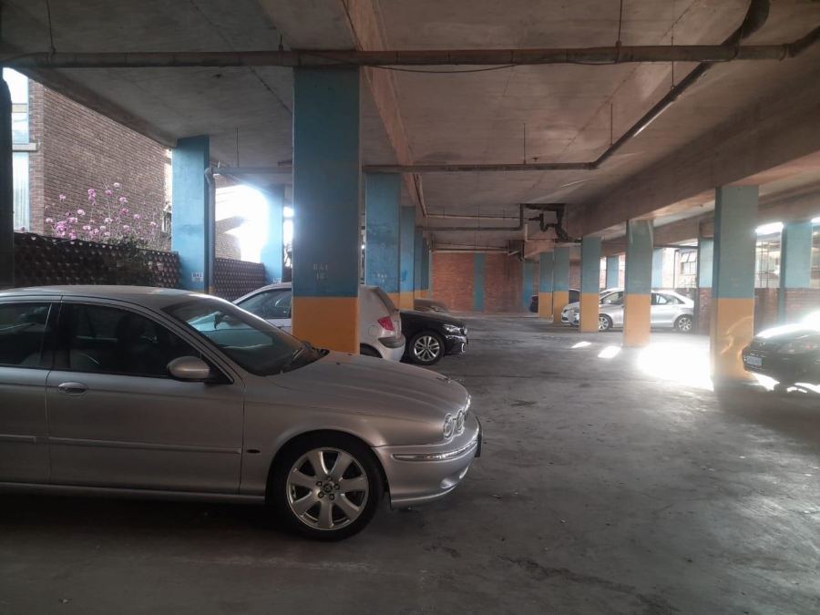 2 Bedroom Property for Sale in Yeoville Gauteng