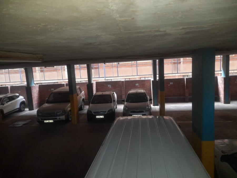2 Bedroom Property for Sale in Yeoville Gauteng