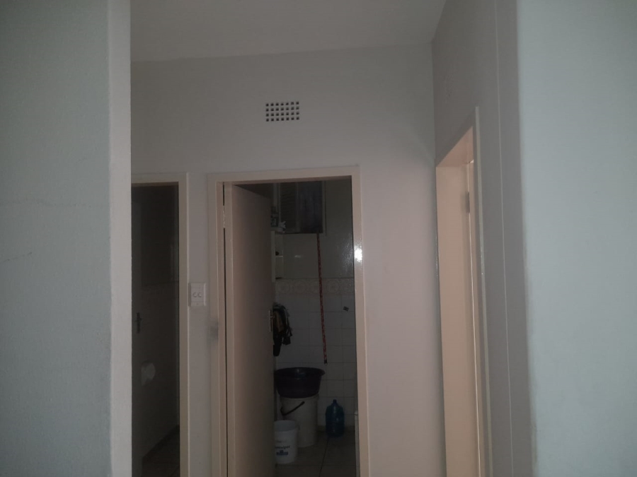 2 Bedroom Property for Sale in Yeoville Gauteng