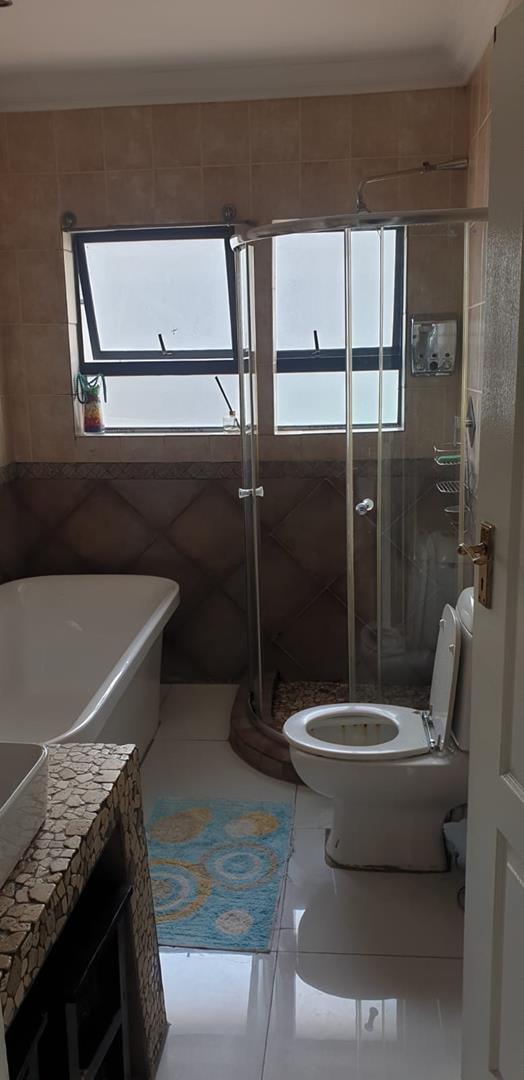 3 Bedroom Property for Sale in Rooihuiskraal Gauteng