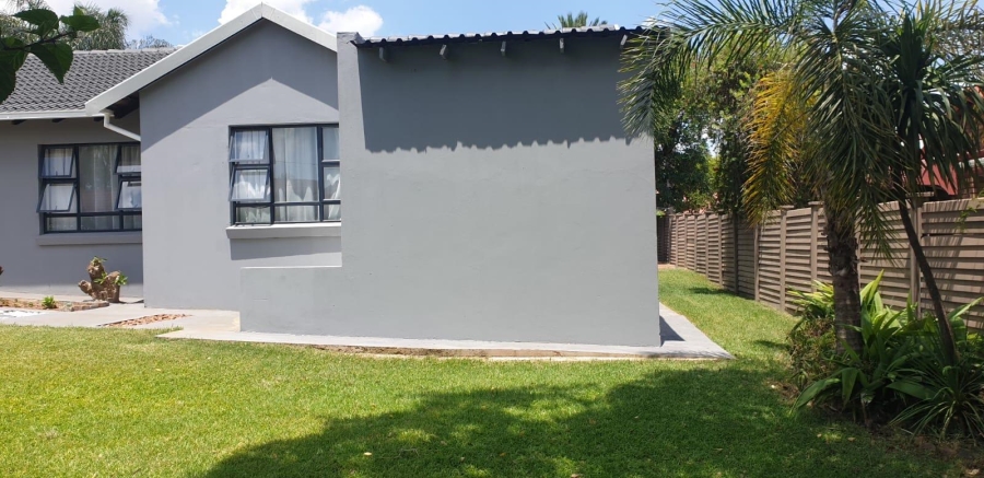 3 Bedroom Property for Sale in Rooihuiskraal Gauteng