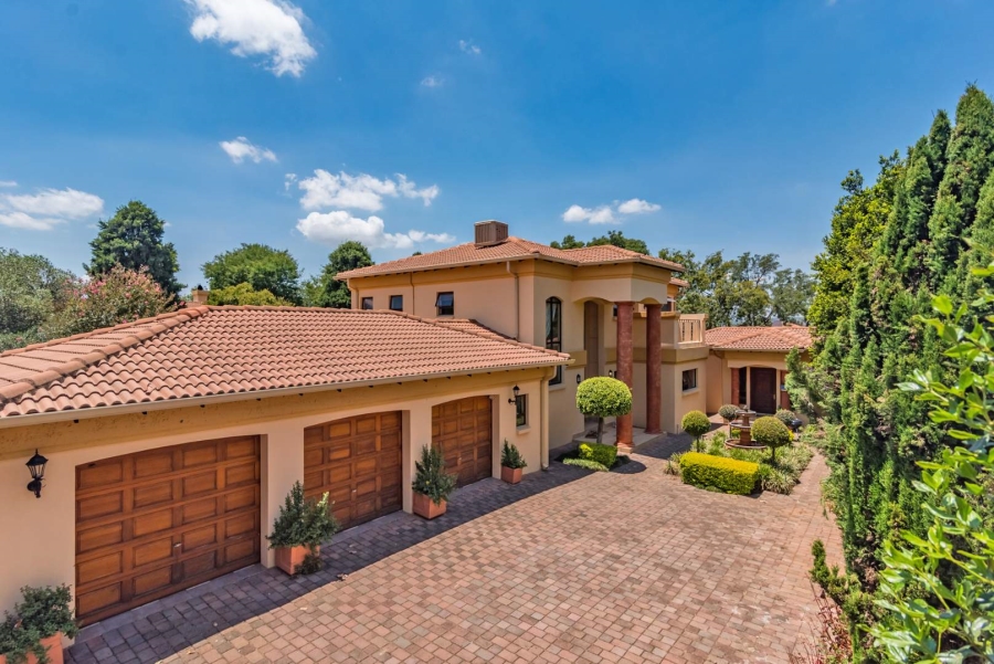 4 Bedroom Property for Sale in Ruimsig Gauteng