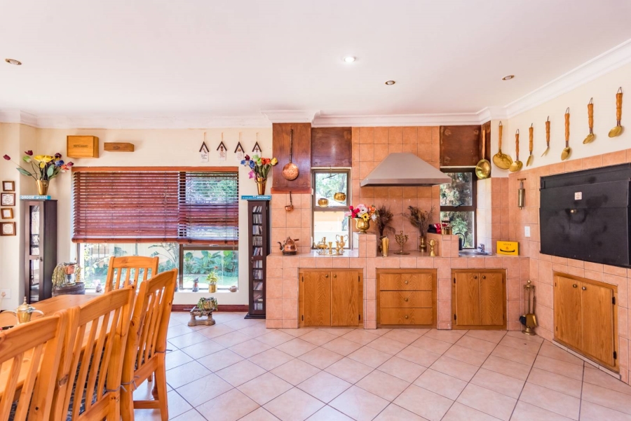 4 Bedroom Property for Sale in Ruimsig Gauteng