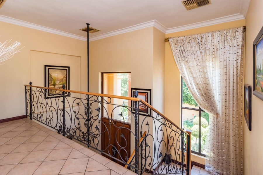 4 Bedroom Property for Sale in Ruimsig Gauteng