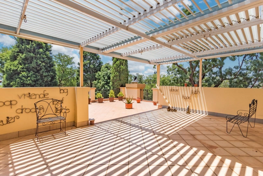 4 Bedroom Property for Sale in Ruimsig Gauteng