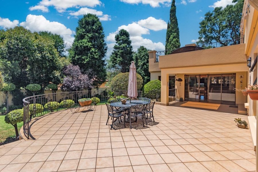 4 Bedroom Property for Sale in Ruimsig Gauteng