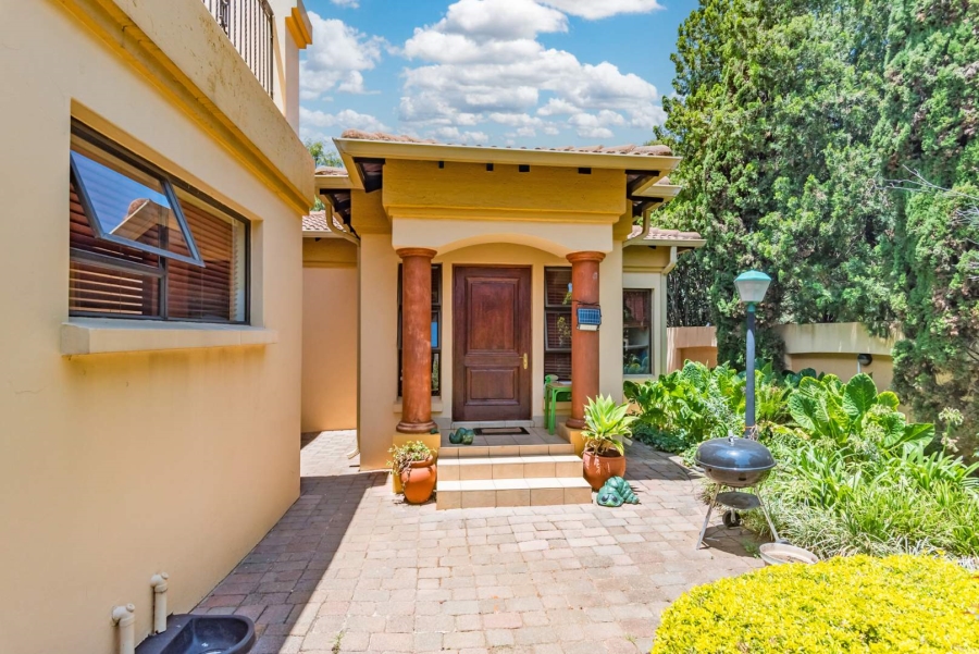 4 Bedroom Property for Sale in Ruimsig Gauteng