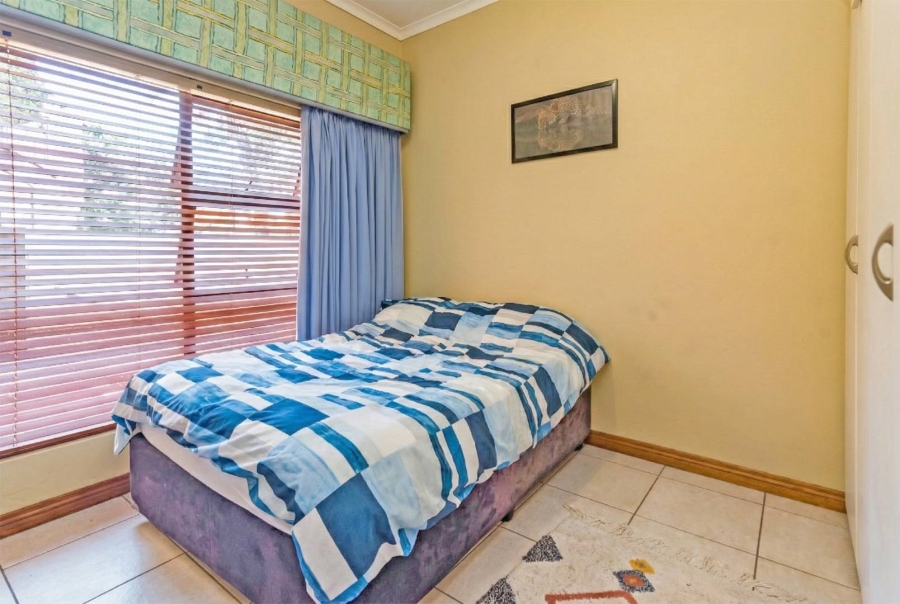 4 Bedroom Property for Sale in Ruimsig Gauteng