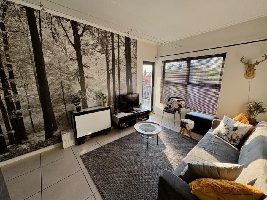 1 Bedroom Property for Sale in Equestria Gauteng