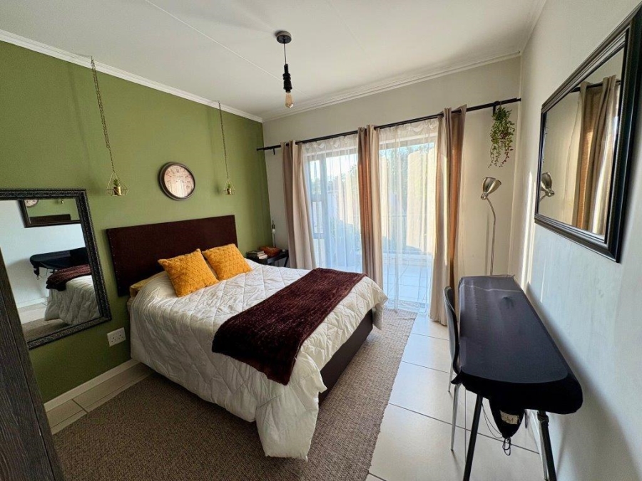 1 Bedroom Property for Sale in Equestria Gauteng