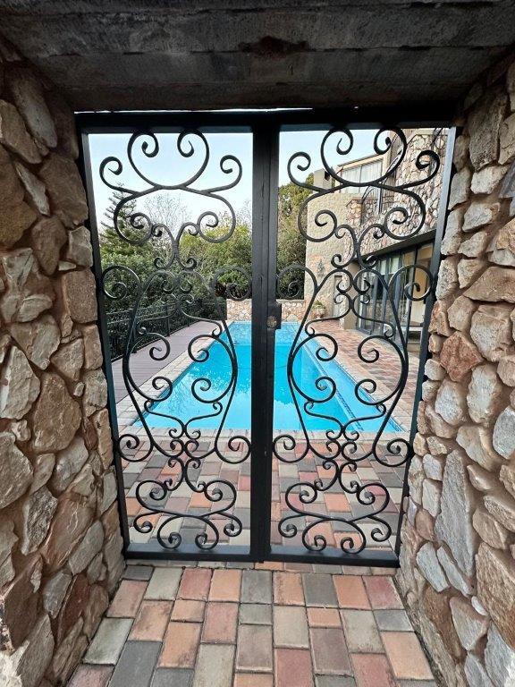 4 Bedroom Property for Sale in Murrayfield Gauteng