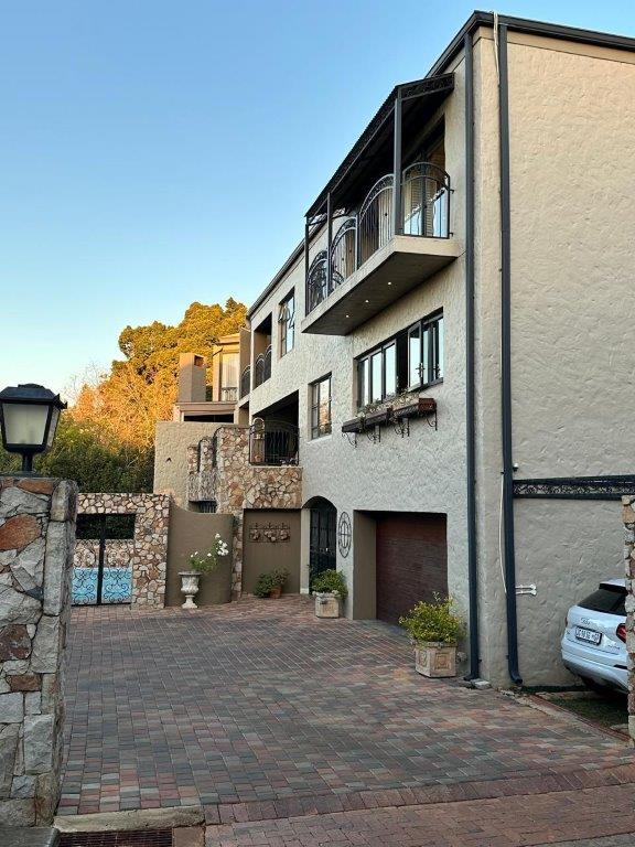 4 Bedroom Property for Sale in Murrayfield Gauteng